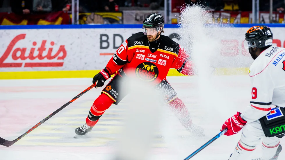 Daniel Sondell missar matchen mot HV71.