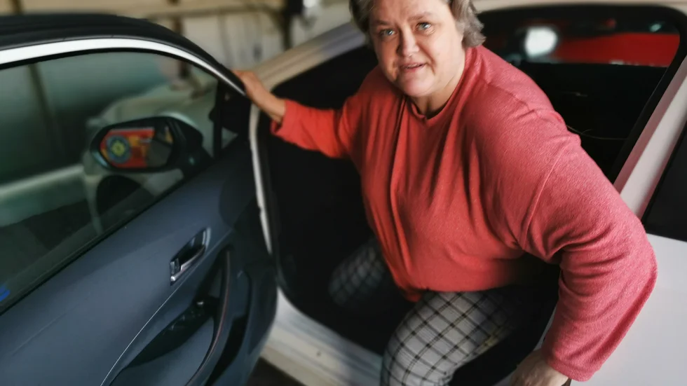 "Jag skulle gärna ha en sånhär bil privat, men då går man in och ut fyra gånger, inte 40 eller 50" säger Annicka Karlsson.