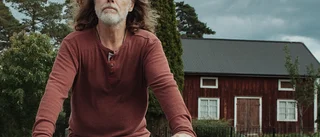 Heta högen med böcker får ligga kvar