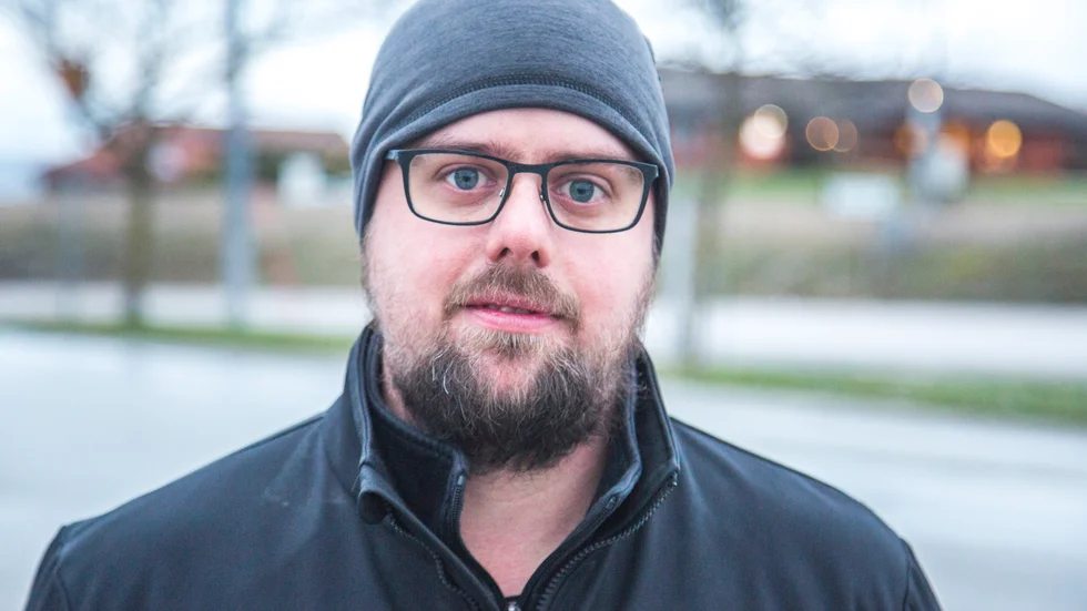  "Du tror att du syns, men det gör du inte", säger Joakim Hederstedt.