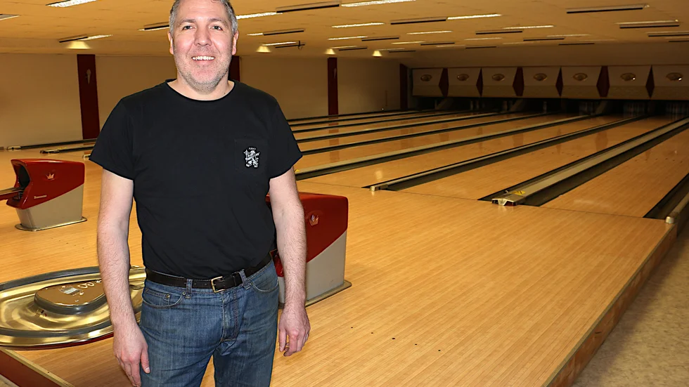 Nu drar det ihop sig till kommunmästerskap i Bowling, berättar Johan Wikström, som förestår hallen i Hultsfred.