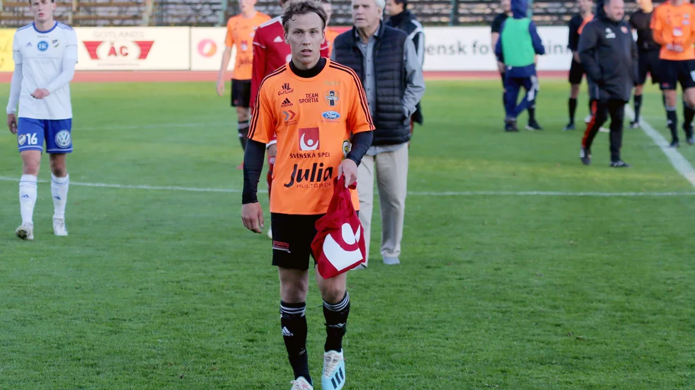 William Jan gjorde ett av målen och spelade fram till ett annat när FC Gute föll mot IFK Stocksund.