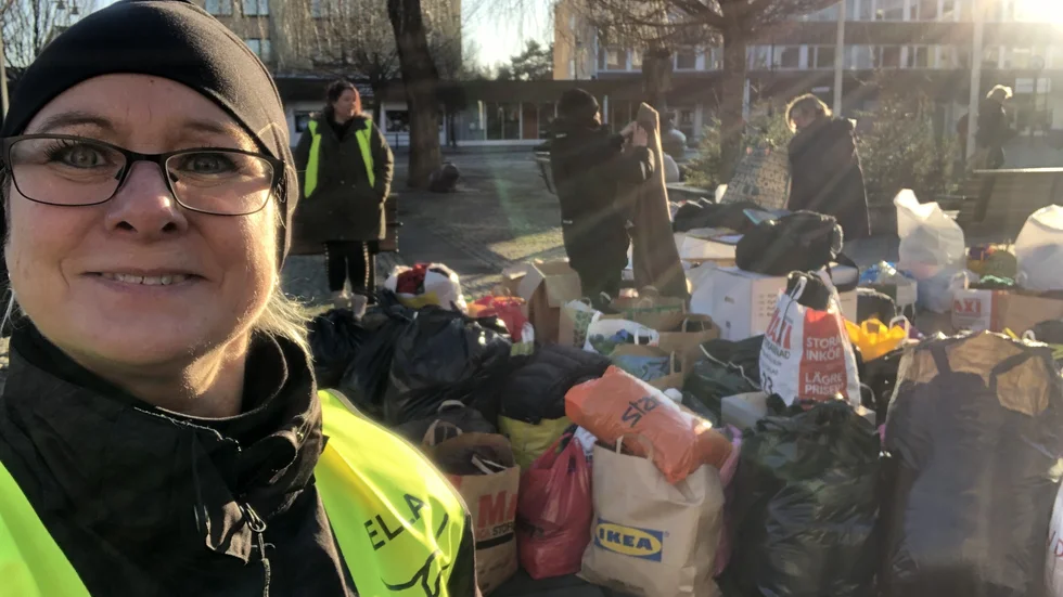 Facebookinlägget om insamlingen för de hemlösa fick en enorm spridning.  "En mäktig känsla, att ta emot det människor vill skänka och få ge vidare till behövande. Tack alla!", säger Ella Hanhela.
