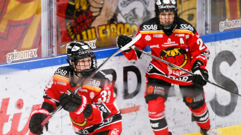 Michelle Karvinen var uttagen för att spela landslagsturneringen i december. Nu står det dock klart att hon på grund av sina skadeproblem missar turneringen.