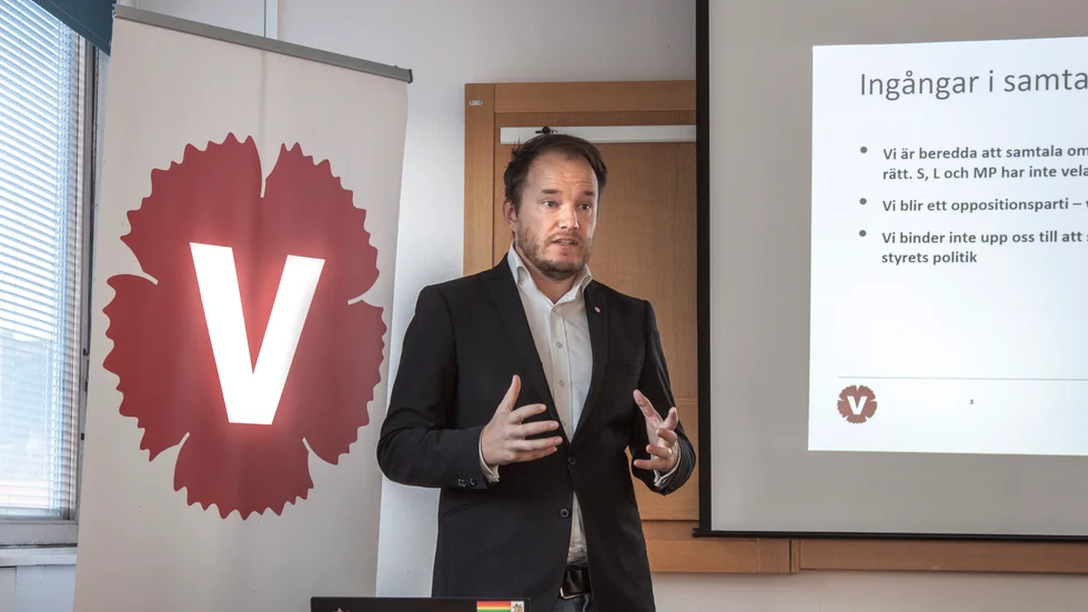 Genom att krympa kommunens vinstmål, kommunalrådsarvodena, kommunikationsavdelningen, samt fasa ut de kostnadsdrivande privata äldreomsorgsföretagen, får vi mer resurser till välfärden, skriver Tobias Smedberg. 