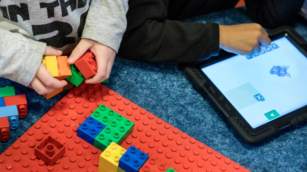 Kommunens investeringsmedel behövs till skola, vård och omsorg, anser skribenten.