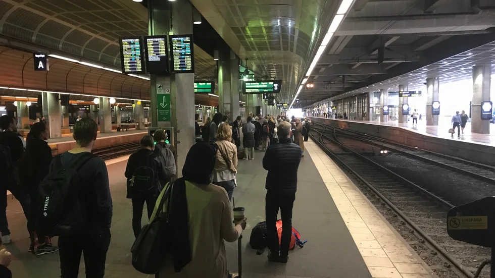 Ett elfel ledde till förseningar i tågtrafiken på måndagseftermiddagen.
