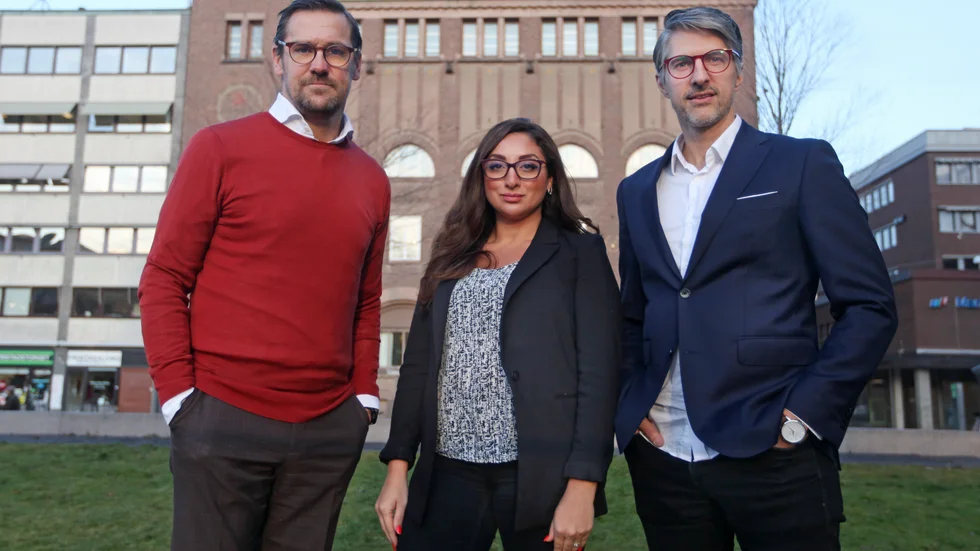 Uniteds Magnus "Munken" Karlsson, Sandi Sharro Haddad och Emre Gürler arrangerar hållbarhetsseminarie.