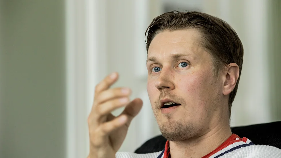 Mika Kohonen berättar om skadan och hur tankarna om framtiden går. På måndag inleder han sitt uppdrag som assisterande tränare i Storvreta.
