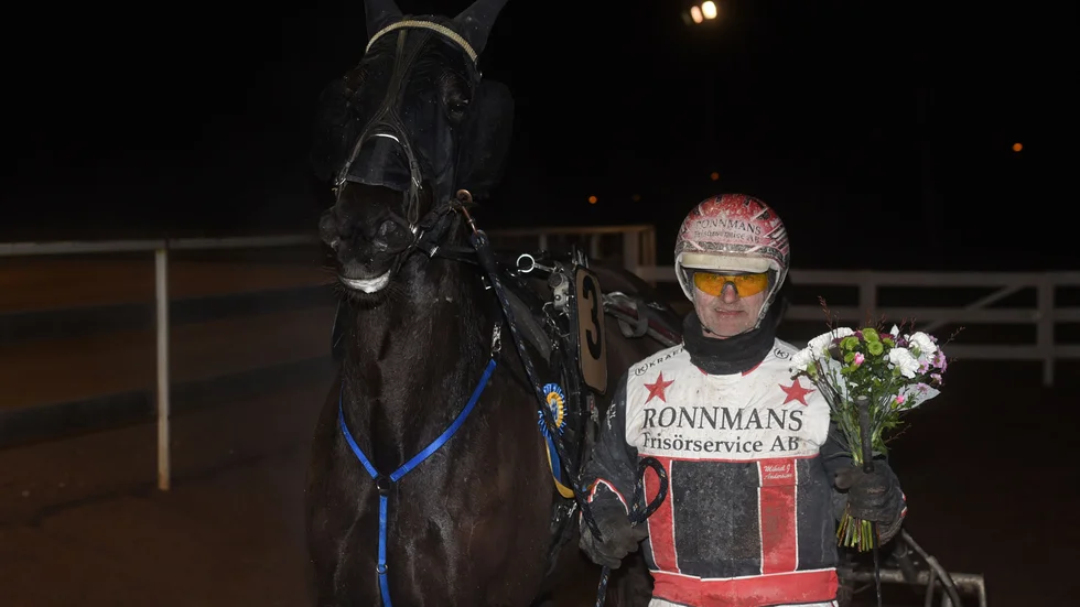 I´m Just A Jade och Mikael J Andersson var en av skrällarna på Mantorptravet.