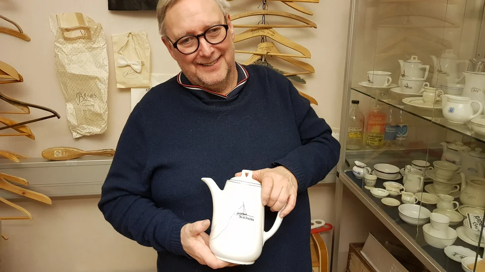 Leif Lidmans allra första samlarobjekt var en sprucken kaffekanna från Svartuddens festplats.