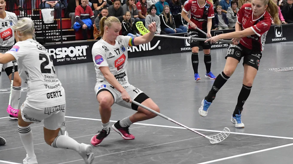 Lagkaptenen Klara Molin och Sirius föll tungt mot KAIS Mora.
