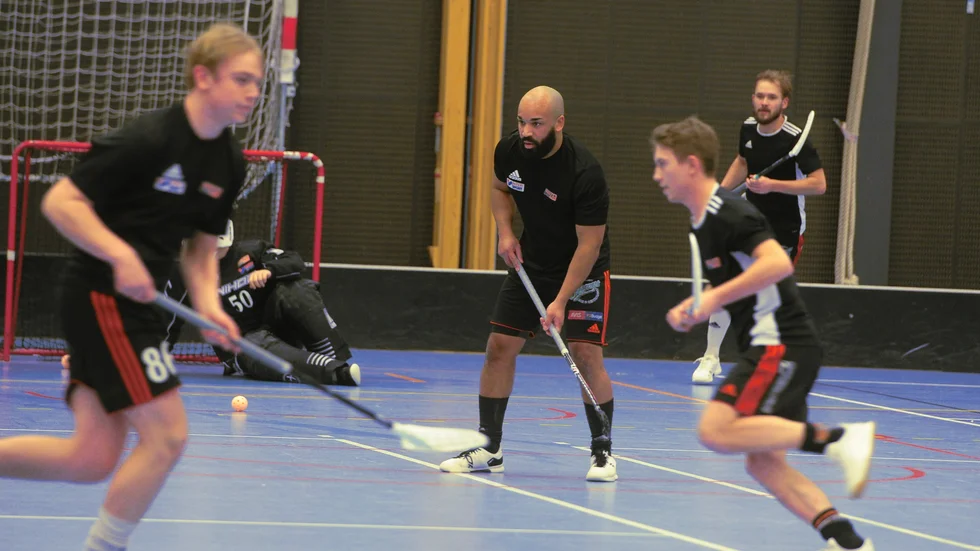 Filip Mbanza tränade med Onyx under torsdagskvällen, men inget mer är bestämt om den tidigare Onyxspelarens öde.