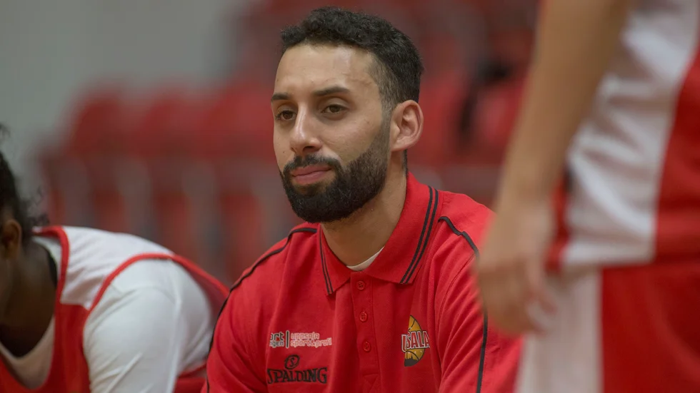 Uppsala Baskets coach Mady Mahdy.