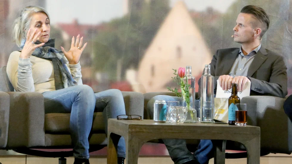 Eva Werkelin och Mats Pettersson, redaktionschef,  under Mediabaren. 