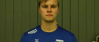 Serieledaren höll undan i rysare