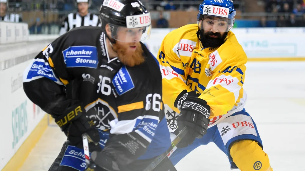 "Det är så klart en del klubbar som hört av sig", säger agenten Thomas Sjögren.