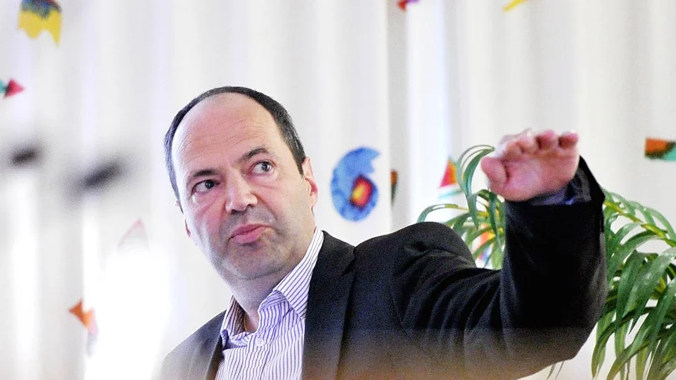 Enligt SSAB:s koncernchef Martin Lindqvist minskade företagets fasta kostnaderna med drygt 600 miljoner kronor jämfört med motsvarande period ifjol. Trots det blev det en förlust.