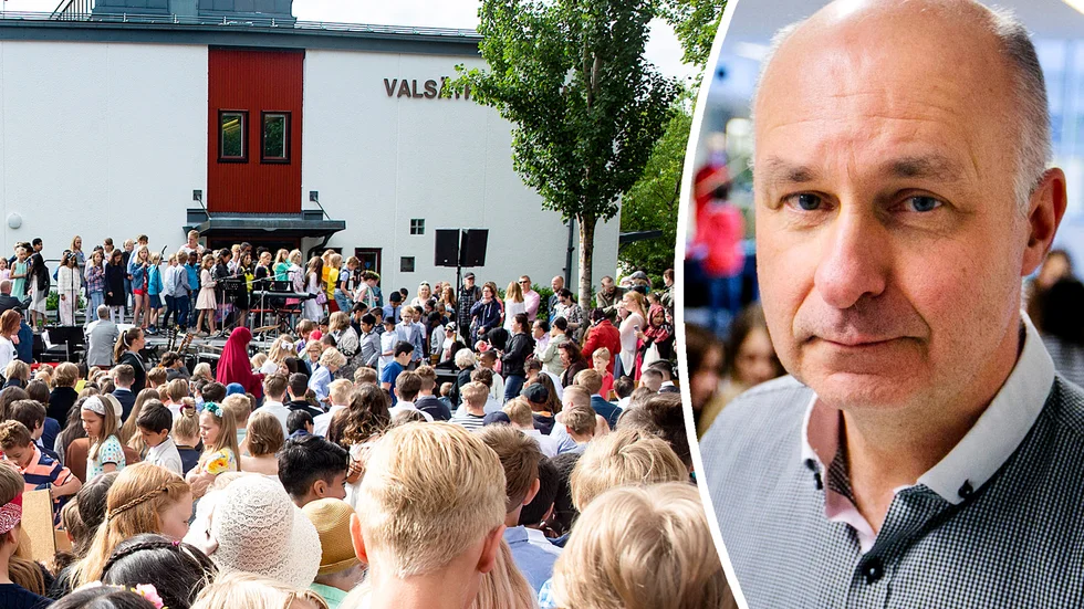 Valsätraskolans rektor, Tomas Rylander, tilldelas kommunens årliga ledarpris. En skolledare som lyckats särskilt väl med sitt ledarskap får priset.