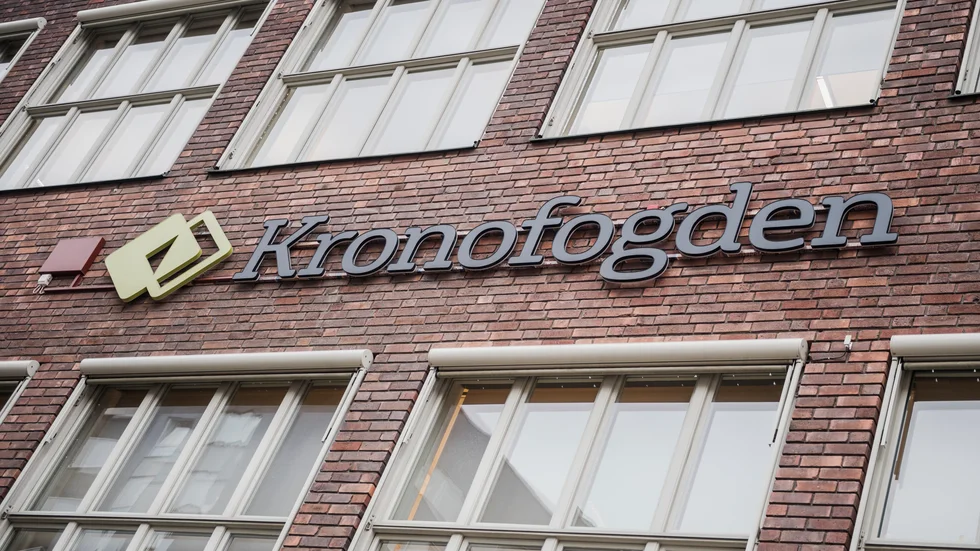 Det har blivit lättare att få skuldsanering hos Kronofogden, men för den som beviljas detta väntar flera års leverne på existensminimum. (Arkivbild)