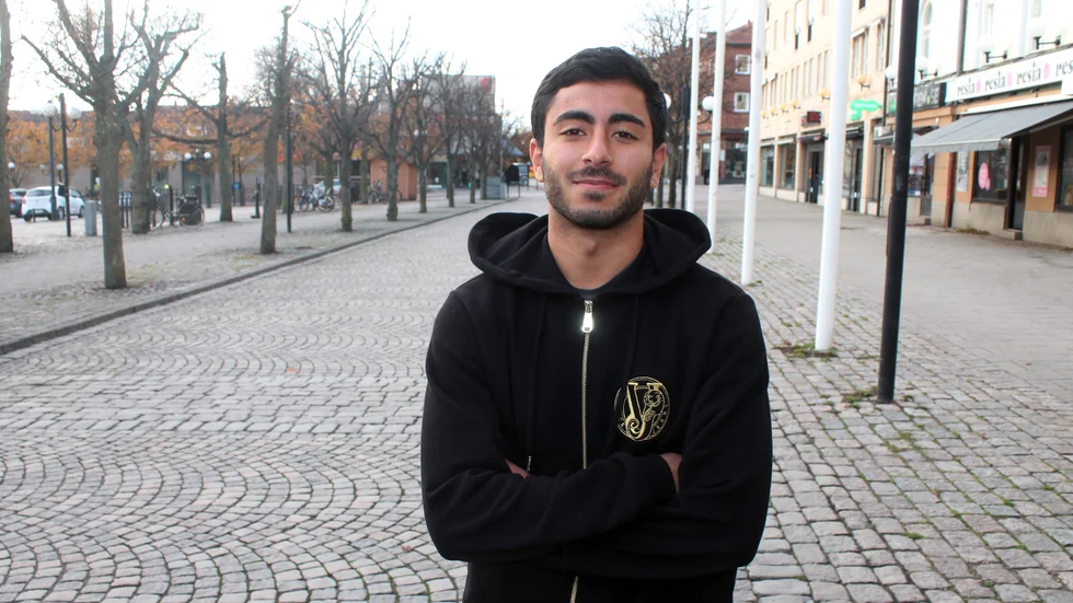 Khaled Qasem är tillbaka i Motala AIF i år, där allting började som fyraåring. En resa via Boren, landslaget och IFK Norrköping som ska pågå länge än. Drömmen är att spela utomlands. Möt honom i Sportsnack.