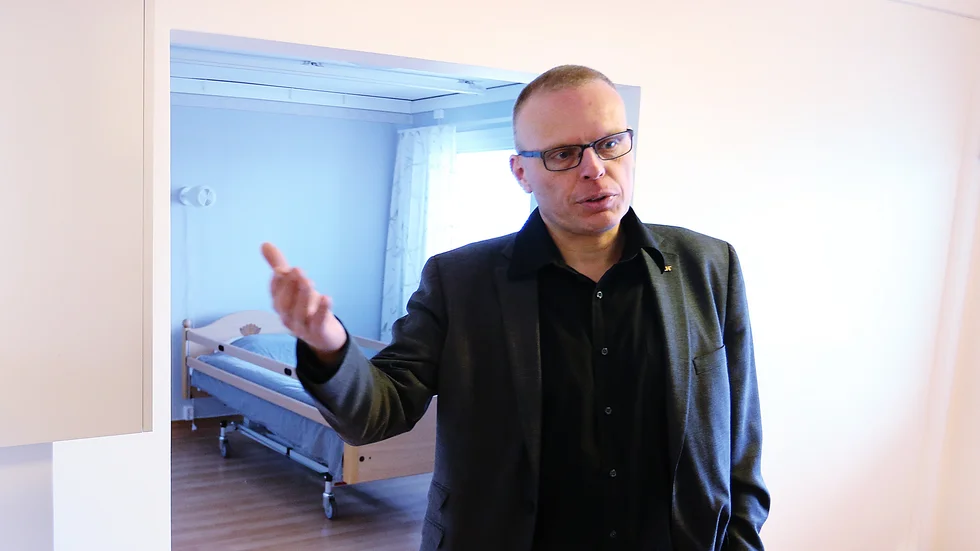 Vård- och omsorgsdirektör Magnus Johansson säger att ingen brukare dragit skada av det misstänkta fusket.