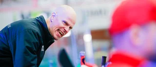 Demokratin firas med turnerande utställning