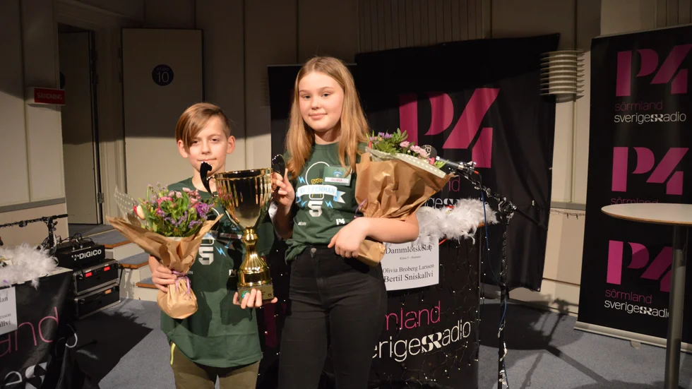 Bertil Sniskallvi och Olivia Broberg Larsson från Runtuna kan nu titulera sig som länsmästare i "Vi i femman". 