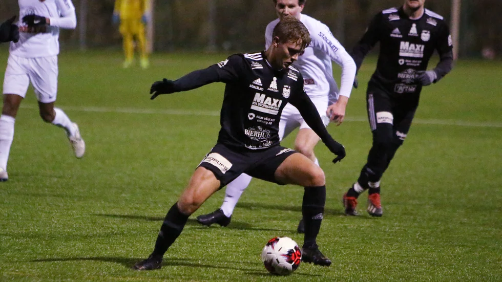 Fanna BK fick se sig besegrade hemma mot BP. Andreas Johansson gjorde en bra insats.