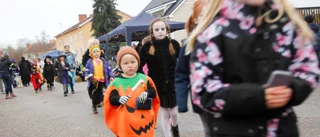 Många ville fira halloween i Valla