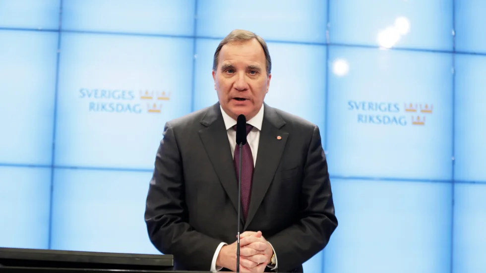 "Det är provocerande att höra Löfven tala om att "minska klyftor". När den största posten i budgeten gick till att sänka skatten för de mest välbesuttna".