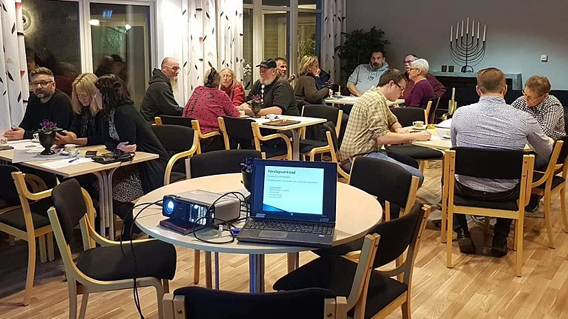 Mörlunda är på väg att få en samhällsförening. Ett 30-tal personer kom till första mötet, där en interimsstyrelse valdes. "Ett resultat av ett stort engagemang", säger Carl-Wiktor Svensson.