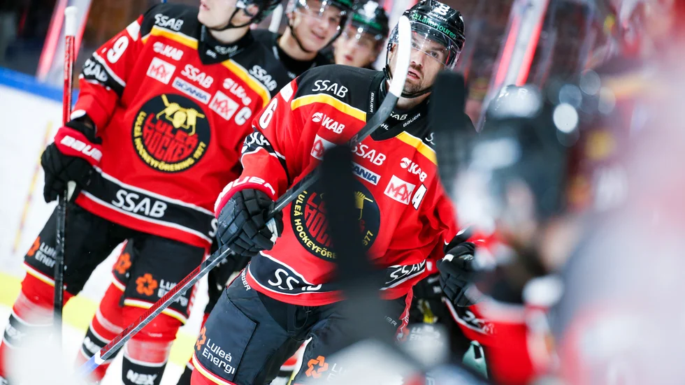 Luleå Hockey ställer till viss del upp med en ny laguppställning.