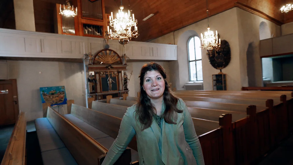 Ulrika Johansson i Tjällmo kyrka som mellan 1956 - 57 genomgick en omfattande restaurering och ombyggnad. 