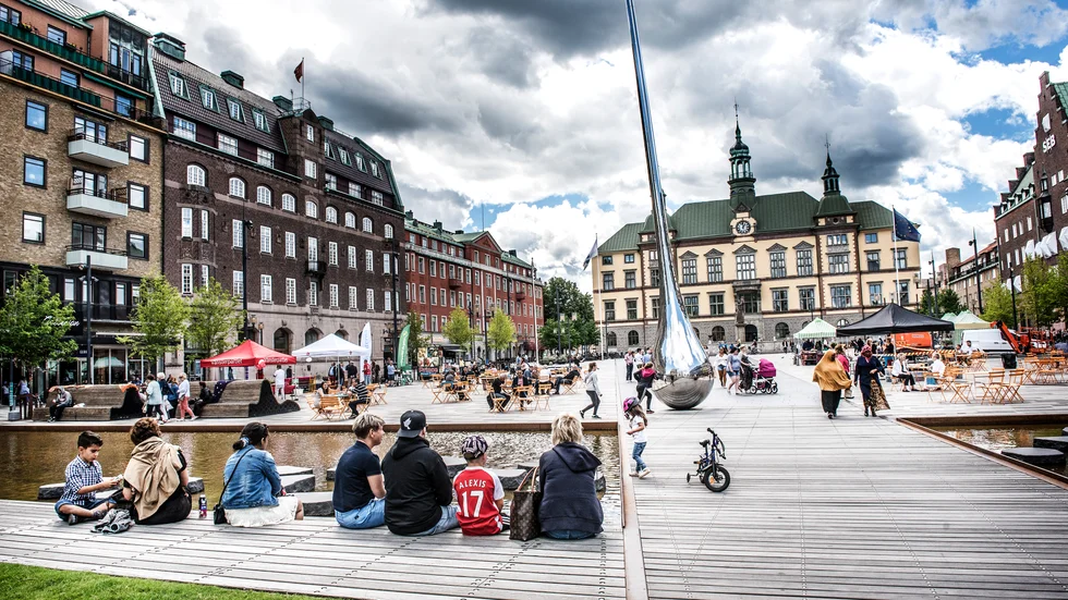 Kommunen svarar på insändare om Fristadstorget. De menar att Fristadstorget är en uppskattad och använd mötesplats.
