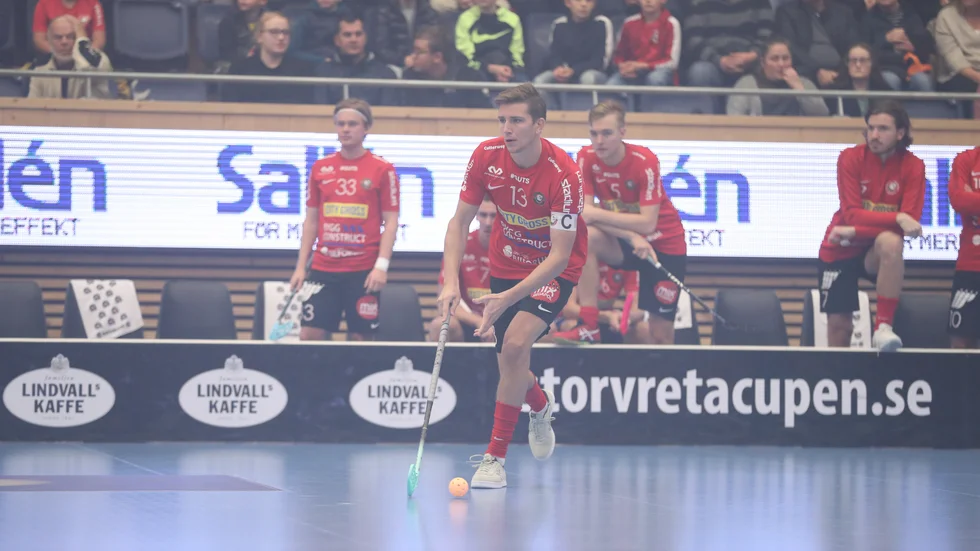 Mattias Samuelsson är redo för att möta Kalmarsund - och att hylla sin tidigare backkollega Jesper Berggren.