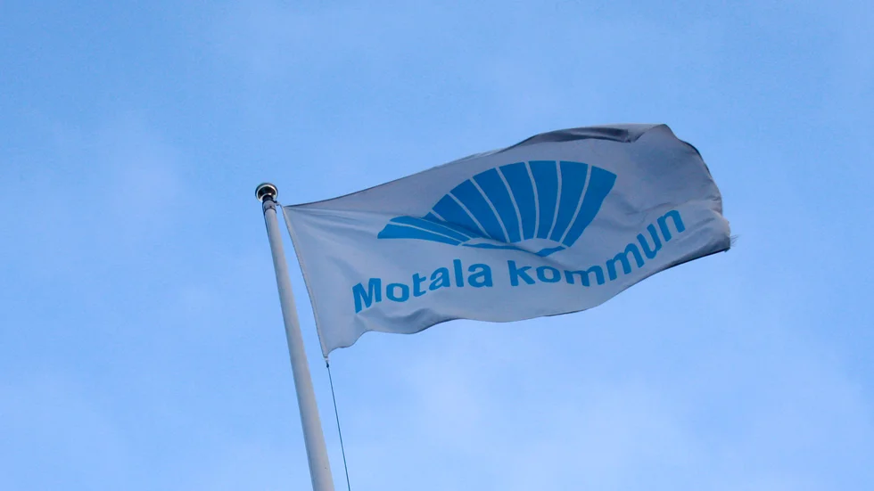 Motala ska vara en attraktiv arbetsgivare med kompetenta, friska och motiverade medarbetare, anser debattörerna. 
