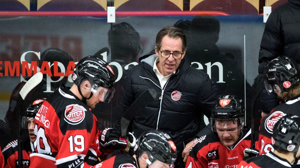 Det blev en tung kväll för Piteå Hockey.