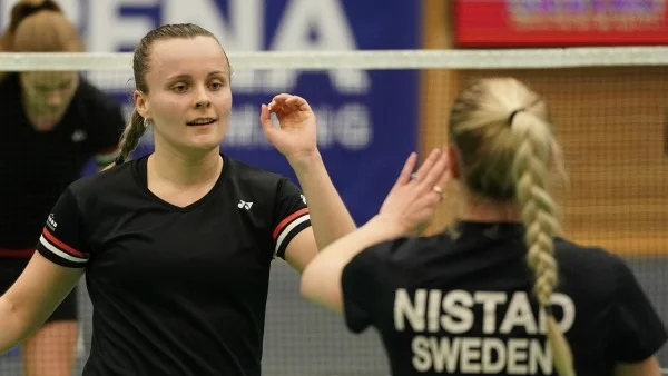 Moa Sjöö och Clara Nistad (Täby) tog sig till semifinal i Swedish Open.