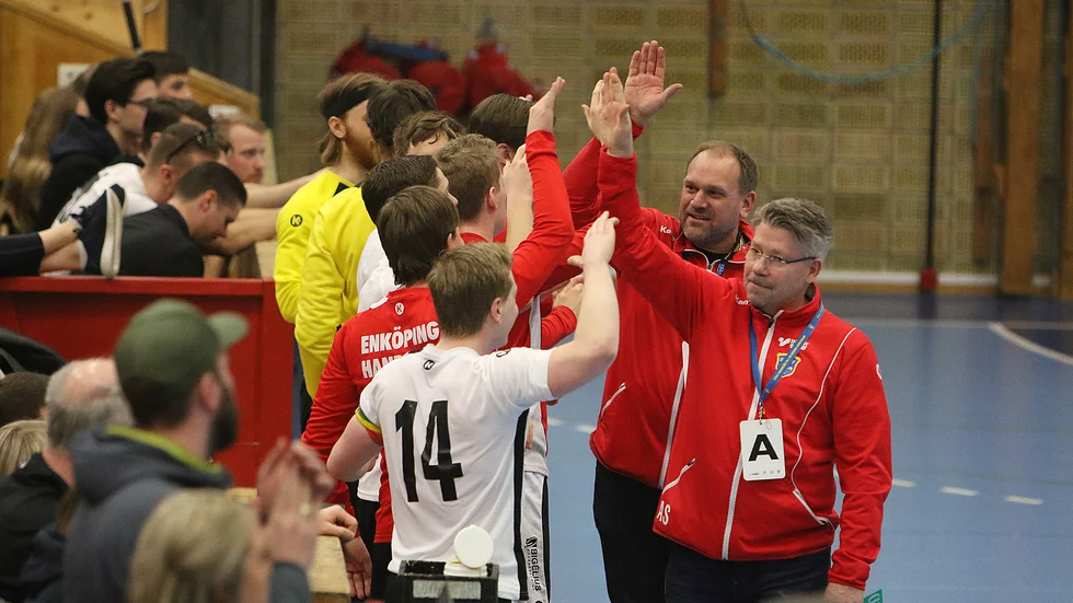 Triumfens ögonblick när EHF hade slagit ut Kungsängen i kvalet till ettan.
