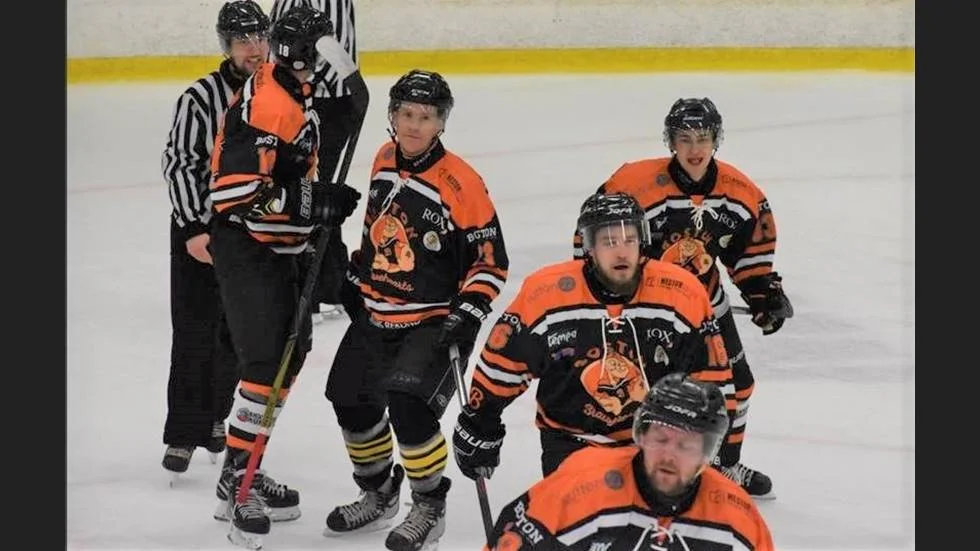 Boston Bravehearts vann mot Västervik i första matchen. 