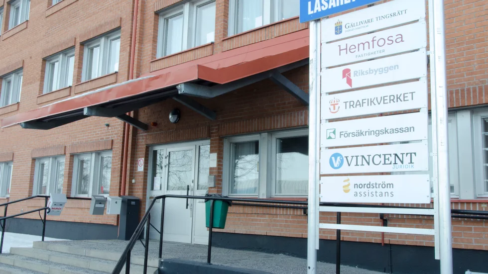 Under veckan startar rättegången mot den man i 20-årsåldern som misstänks för våldtäkt mot barn. Händelsen ska ha inträffat under mars månad, i Kiruna. 