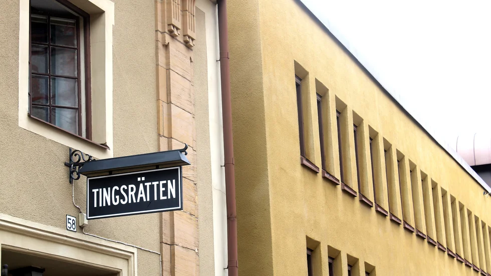 55-åringen hade med sig en foliepreparerad väska in till en butik. Nu döms han för förberedelse till stöld.