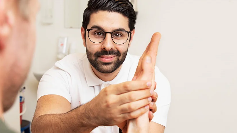Aras Hussein är legitimerad arbetsterapeut och driver företaget Your Ability AB.