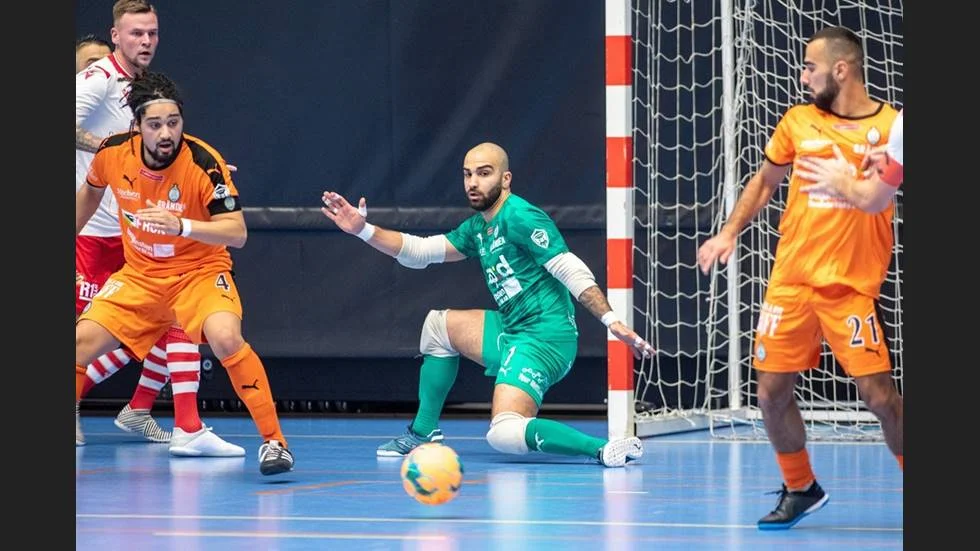 Divar Matte blev stor matchhjälte när han räddade tre straffar i den avgörande kvartsfinalen mot Skoftebyn.