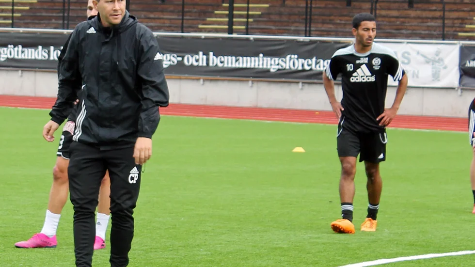 Christer Persson är redo att dra i gång Maifträningen. På tisdagen börjar det och en rad nya spelare kommer på besök i veckan. Motala AIF är tillbaka i ettan och ska spela i söderettan 2020.