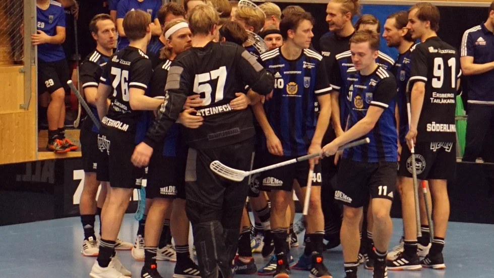 Sirius vände och vann mot Dalen efter straffar.