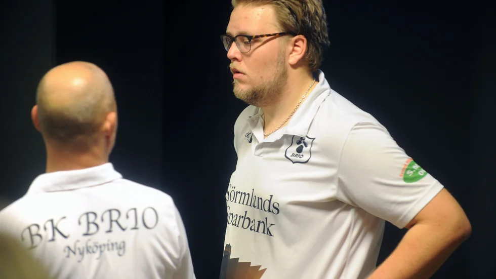 Sebastian Eriksson och hans Brio fick det tufft mot serieledarna i Mellanallsvenskan.
