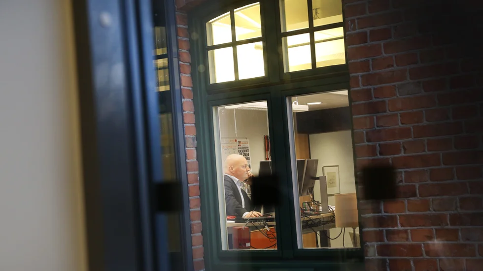 Regiondirektör Peter Lindvall följer nu hur cheferna agerar kring den uppmärksammade situationen hos teknikförvaltningen.