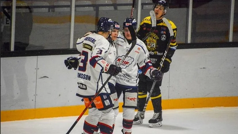 Kallinge/Ronneby IF vann en match och förlorade en match mot VH i grundserien.